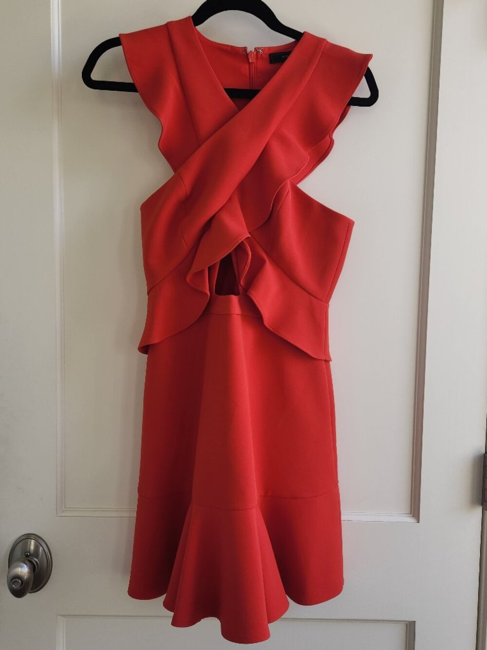 BCBGMAXAZRIA Red Ruffle Cutout Dress Size 4 Cocktail Party Statement Dress